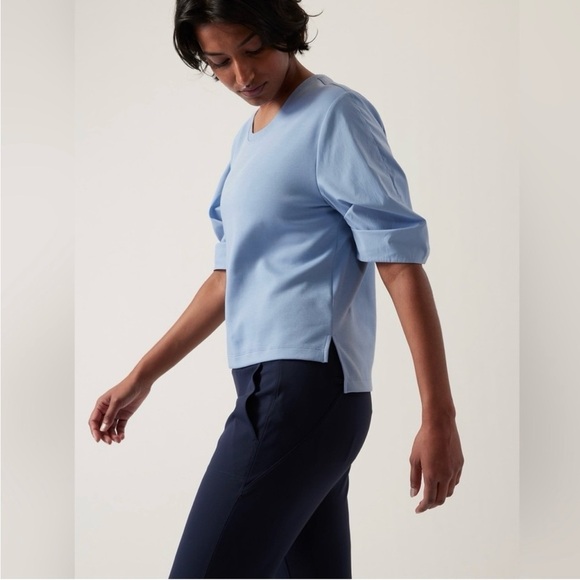 Athleta Other - Athleta Harlow Hybrid Tee blue